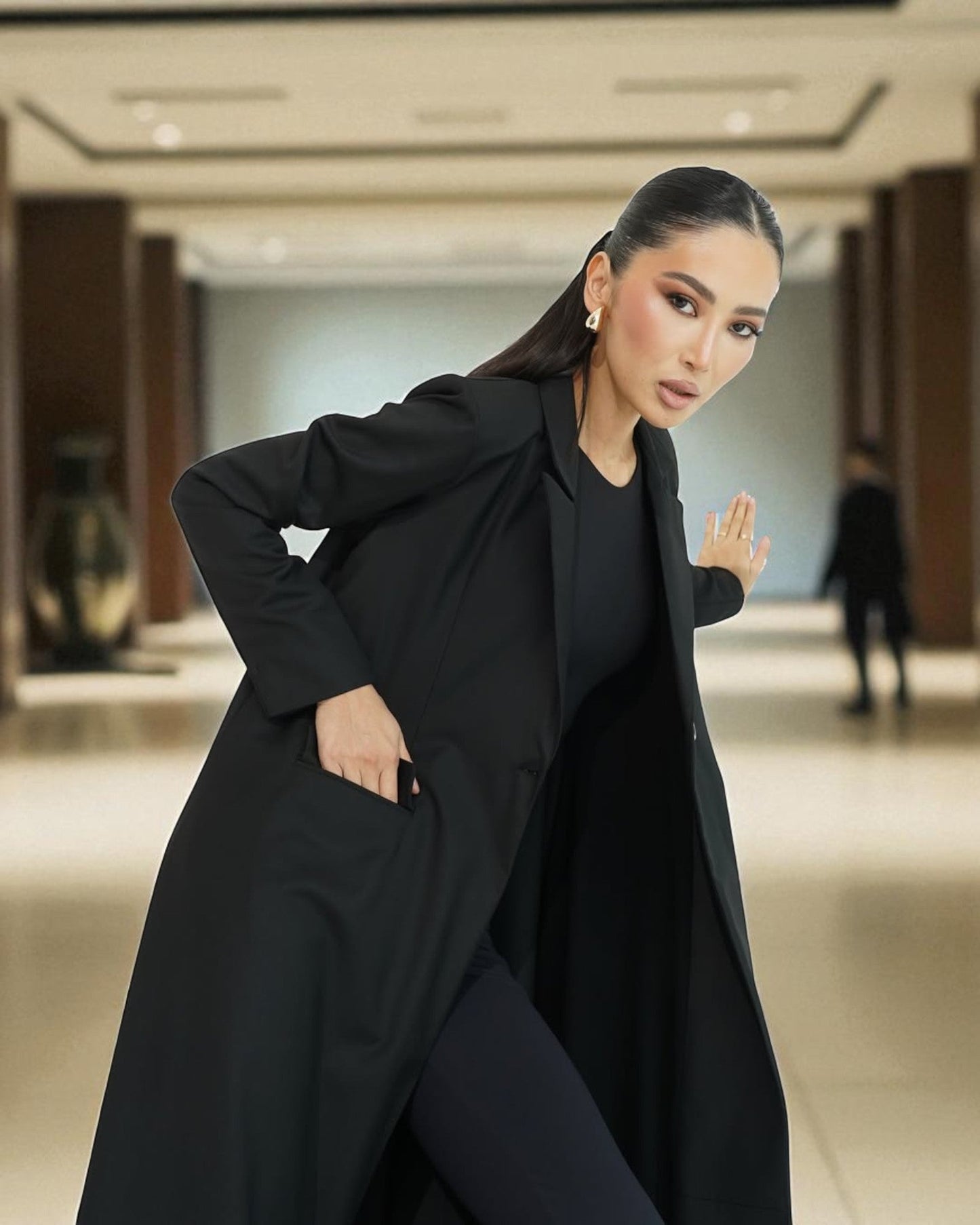 Blazer-Inspired Trendy Abaya in Flowing Firdaus Fabric