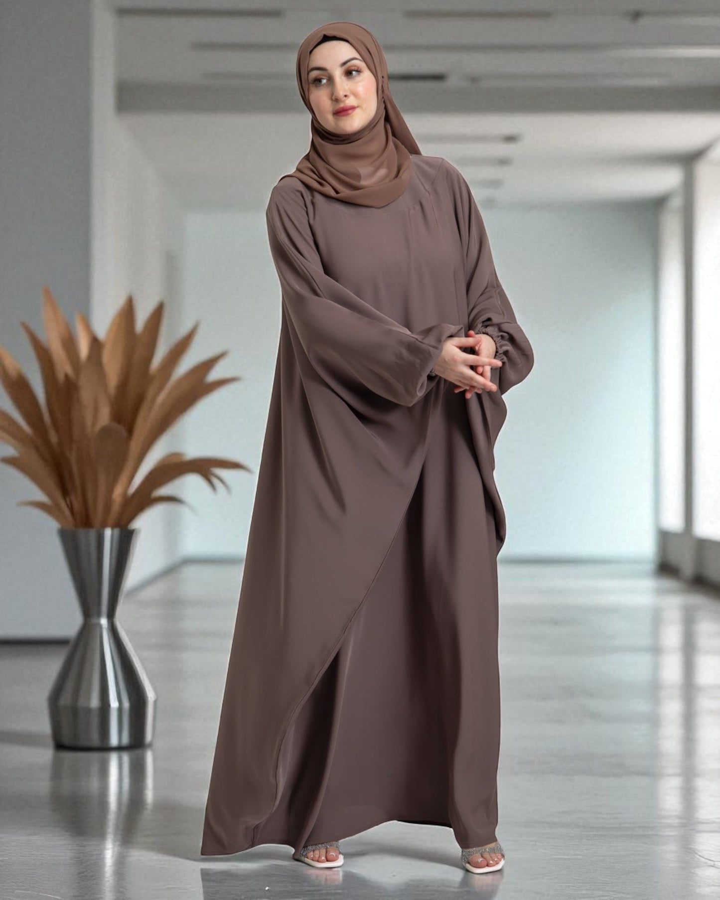 Free Size Kaftan Abaya in Firdaus Fabric with Elasticated Cuff Sleeves
