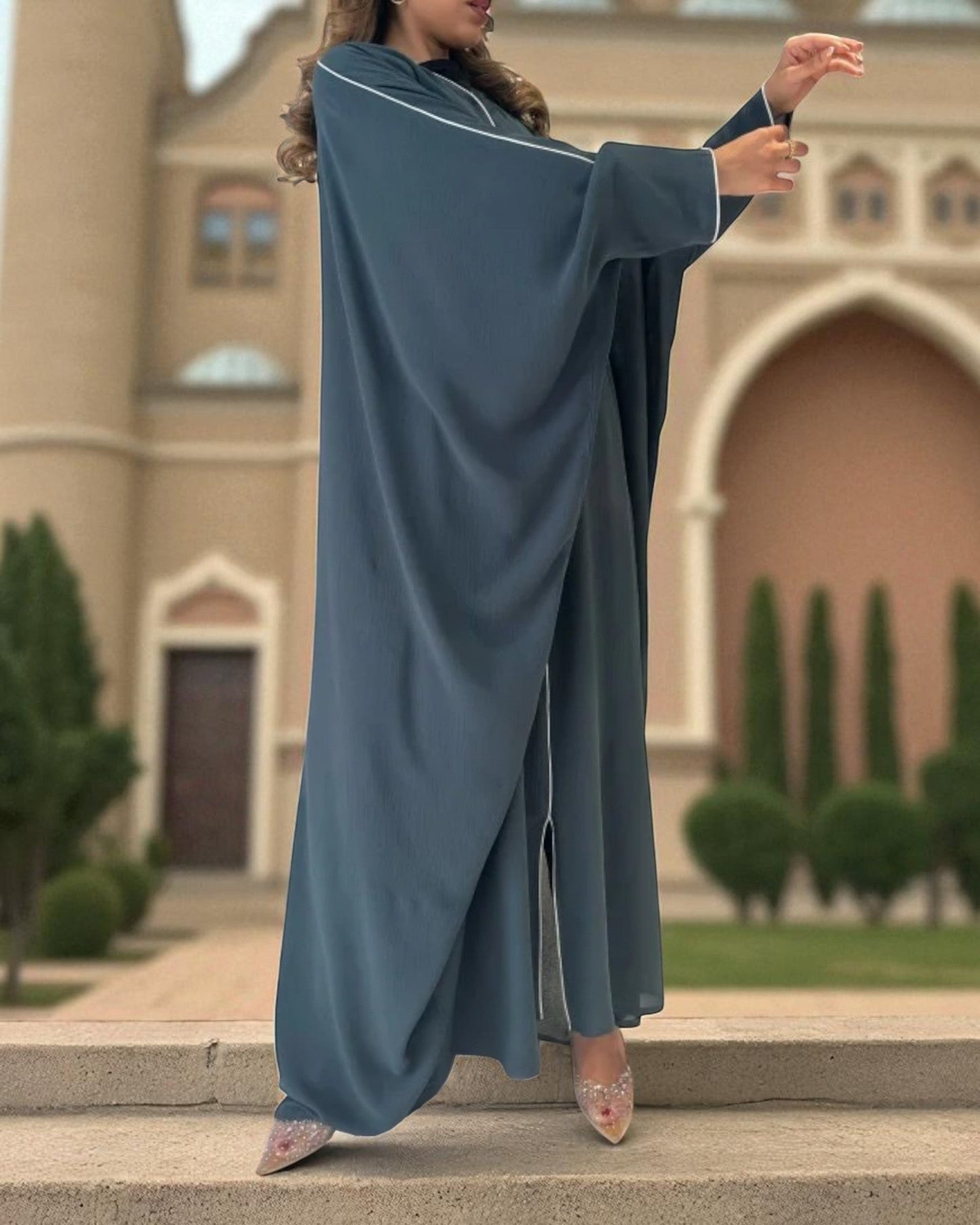 Elegant Free Size Plus Size Abaya in Cey Crush Fabric with Piping